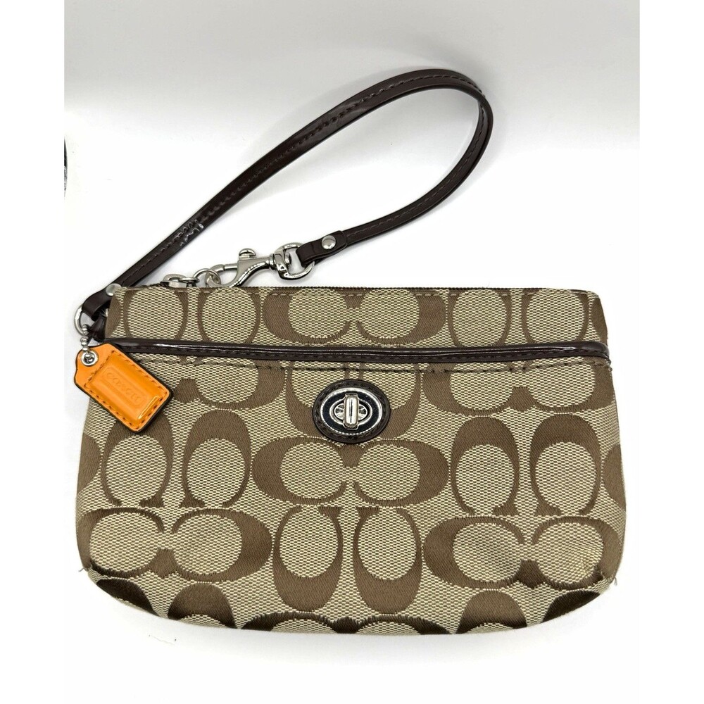 Coach Signature C Jacquard Turnlock Wristlet Pochette Khaki Brown Y2K Silver